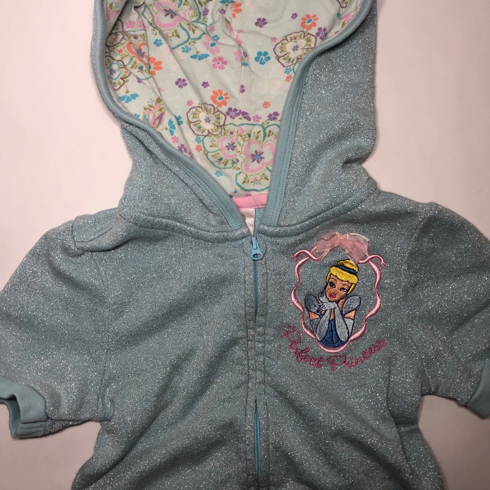 Disney Zip-Up Short Sleeve Hooded Shirt, Size 5/6